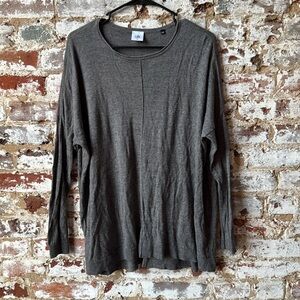 CAbi Gray Tunic Top